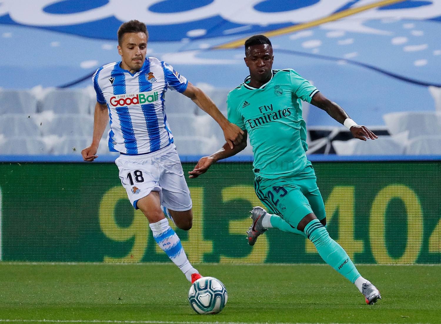 Madrid beat Real Sociedad and reach top of the table Real Sociedad-Madrid