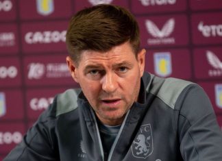 Steven Gerrard, the Villain of Villa Steven Gerrard, el villano del Villa