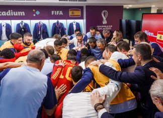 España, ¿Nos empezamos a ilusionar? España ilusiona en su debut en el Mundial