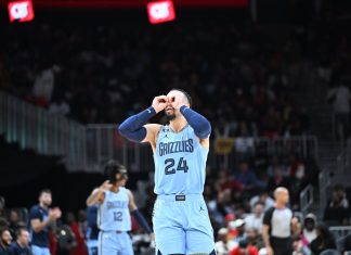 The Memphis Grizzlies show off their claws Los Memphis Grizzlies enseñan las garras