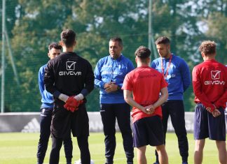 El riesgo de ser entrenador en Primera RFEF: el efecto dominó del miedo El riesgo de ser entrenador en Primera RFEF