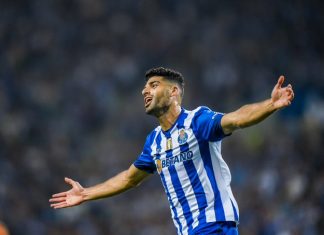 Five signings and a bargain on the transfer market Cinco fichajes y una ganga para este mercado