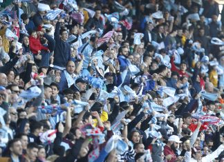 Football is back, good fortune smiles upon us Vuelve el fútbol, sonríe la caprichosa