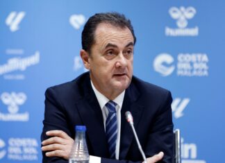 José María Muñoz, sobre el ‘Caso Horta’: «Este es el mejor acuerdo posible para el club» José María Muñoz, sobre el 'Caso Horta': "Este es el mejor acuerdo posible para el club"