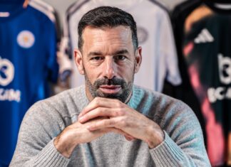 Ruud van Nistelrooy, nuevo entrenador del Leicester City Ruud van Nistelrooy, nuevo entrenador del Leicester City