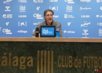 Loren Juarros: «Entiendo la decepción de los que pedían un delantero» Loren Juarros: "Entiendo la decepción de los que pedían un delantero"