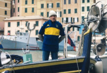 The jersey that links Genoa with Boca Juniors La camiseta que une al Genoa con Boca Juniors