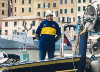 The jersey that links Genoa with Boca Juniors La camiseta que une al Genoa con Boca Juniors