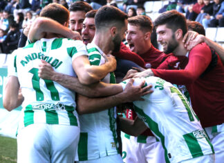 Un Córdoba CF con pocos aires de recién ascendido Un Córdoba CF con pocos aires de recién ascendido