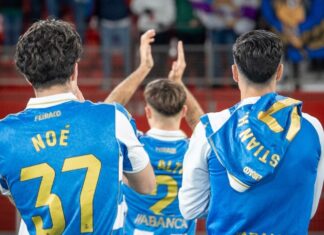 RC Deportivo y un enorme golpe sobre la mesa RC Deportivo y un enorme golpe sobre la mesa